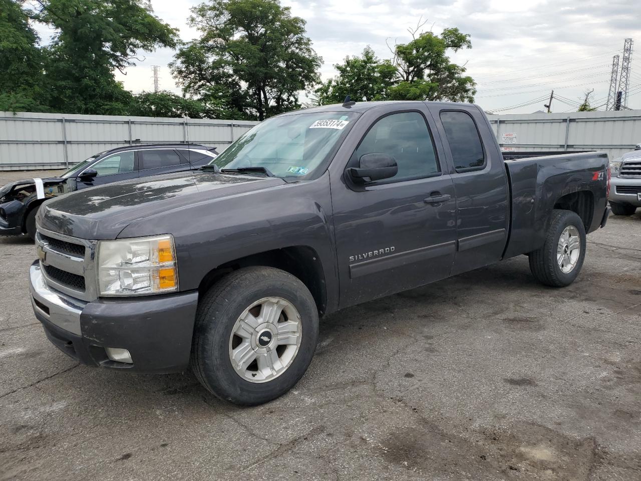 CHEVROLET SILVERADO 2011
