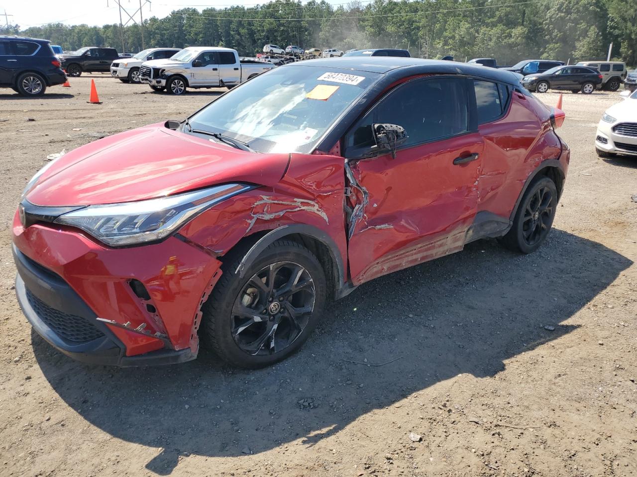TOYOTA C-HR XLE 2021