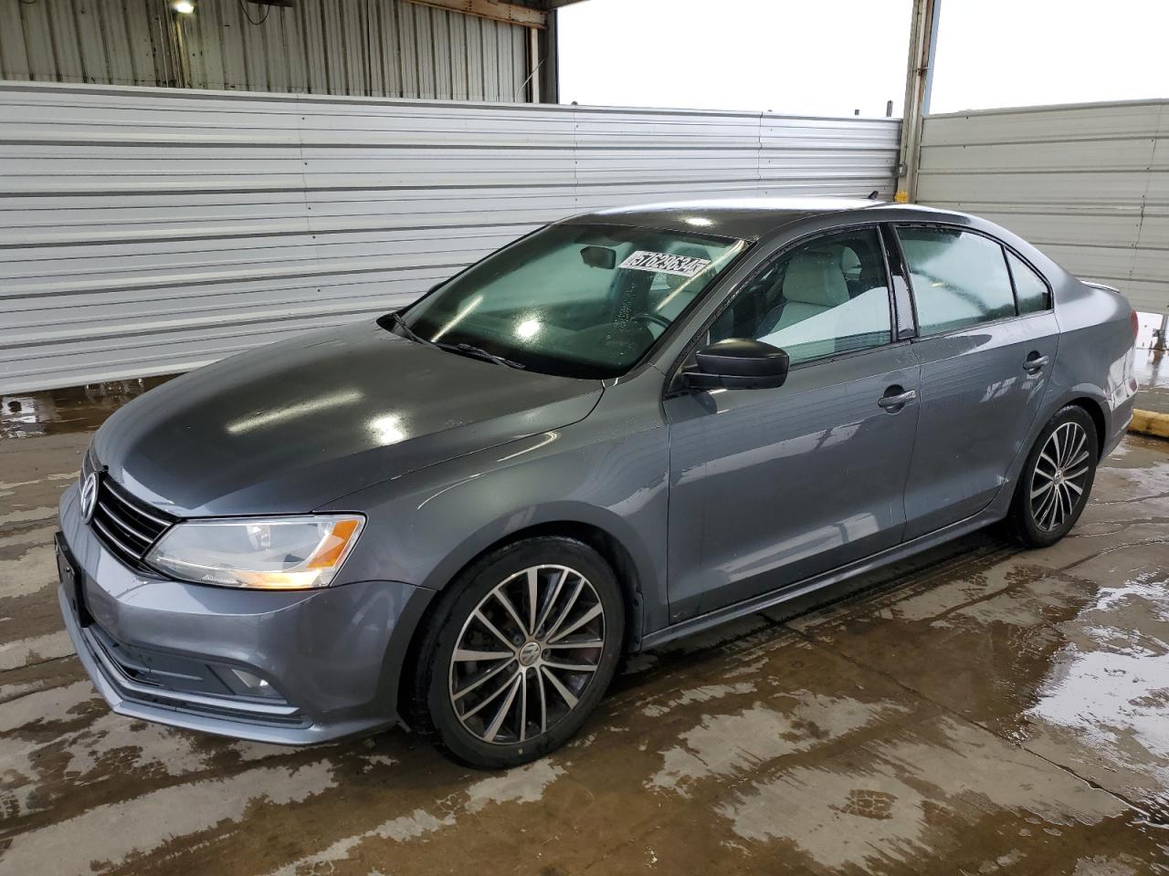 VOLKSWAGEN JETTA 2016