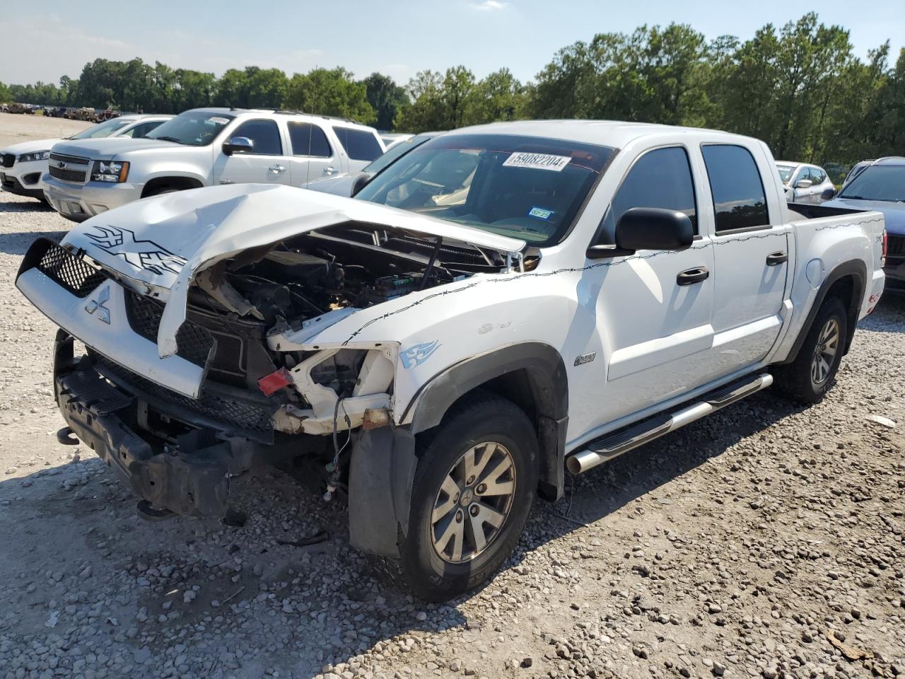 MITSUBISHI RAIDER DUR 2006