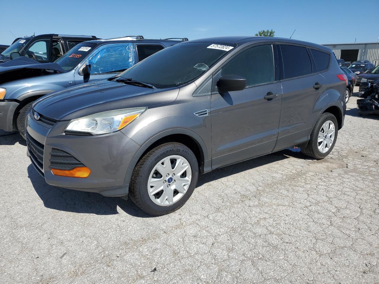 FORD ESCAPE S 2013