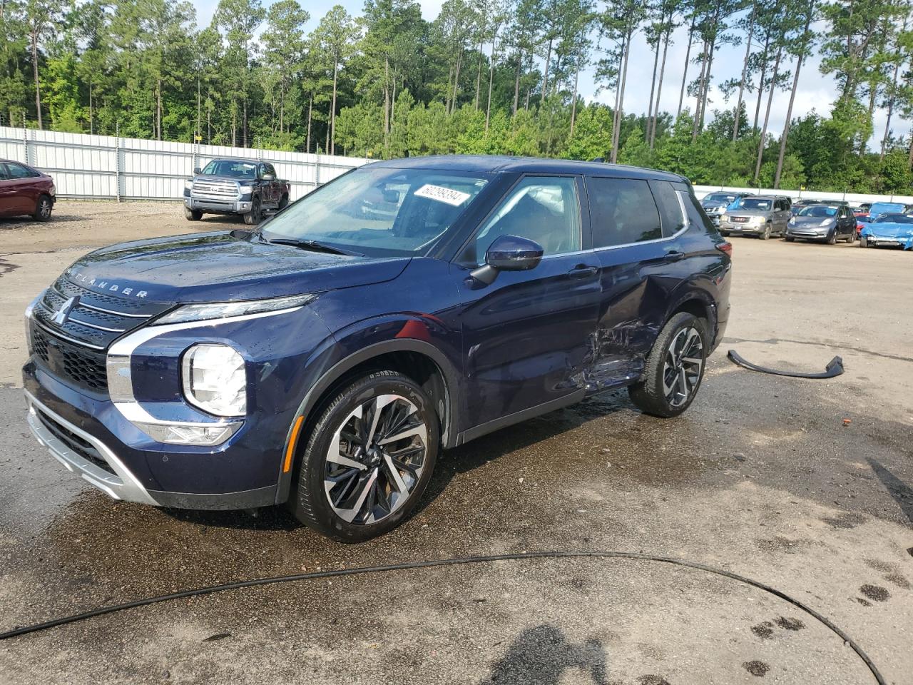 MITSUBISHI OUTLANDER 2023