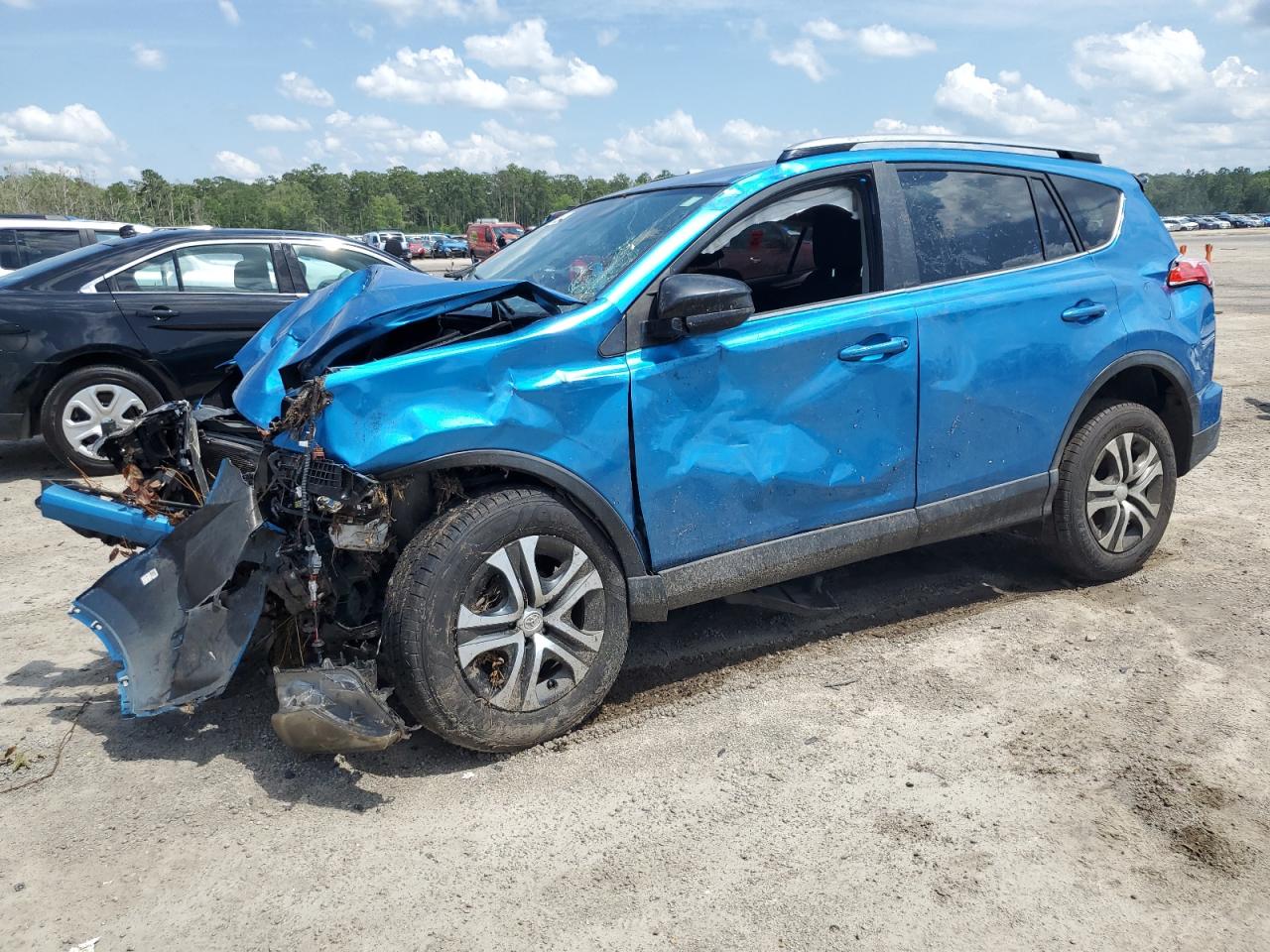 TOYOTA RAV4 LE 2018