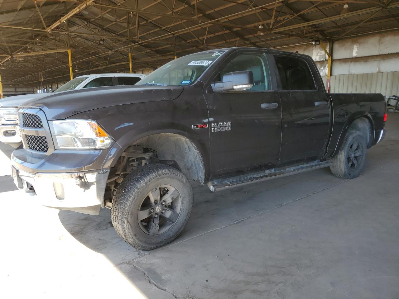 RAM 1500 SLT 2015