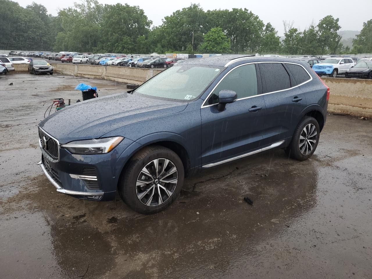 VOLVO XC60 PLUS 2023