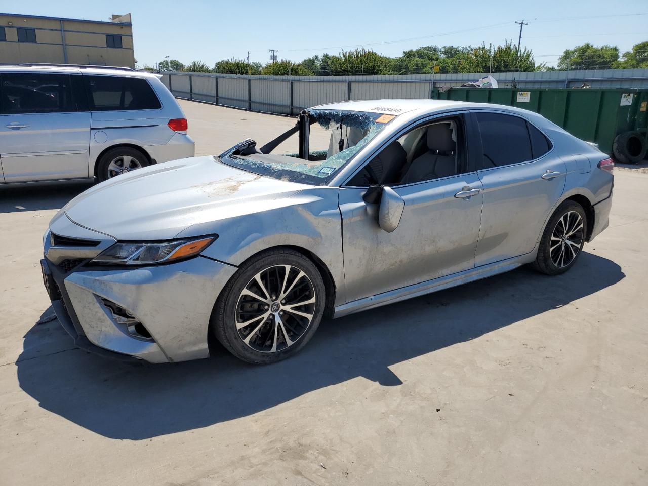 TOYOTA CAMRY L 2018