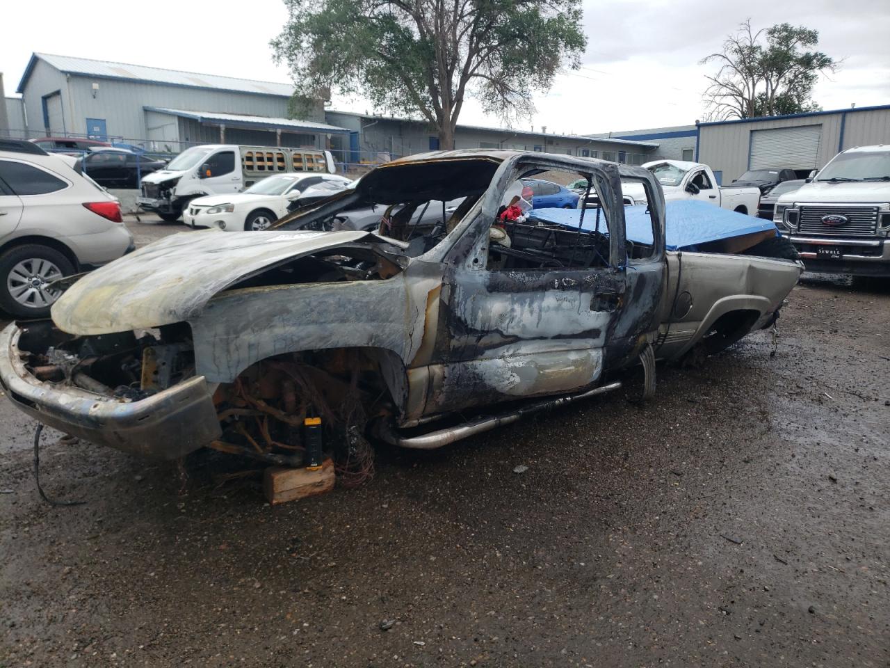 CHEVROLET SILVERADO 2002