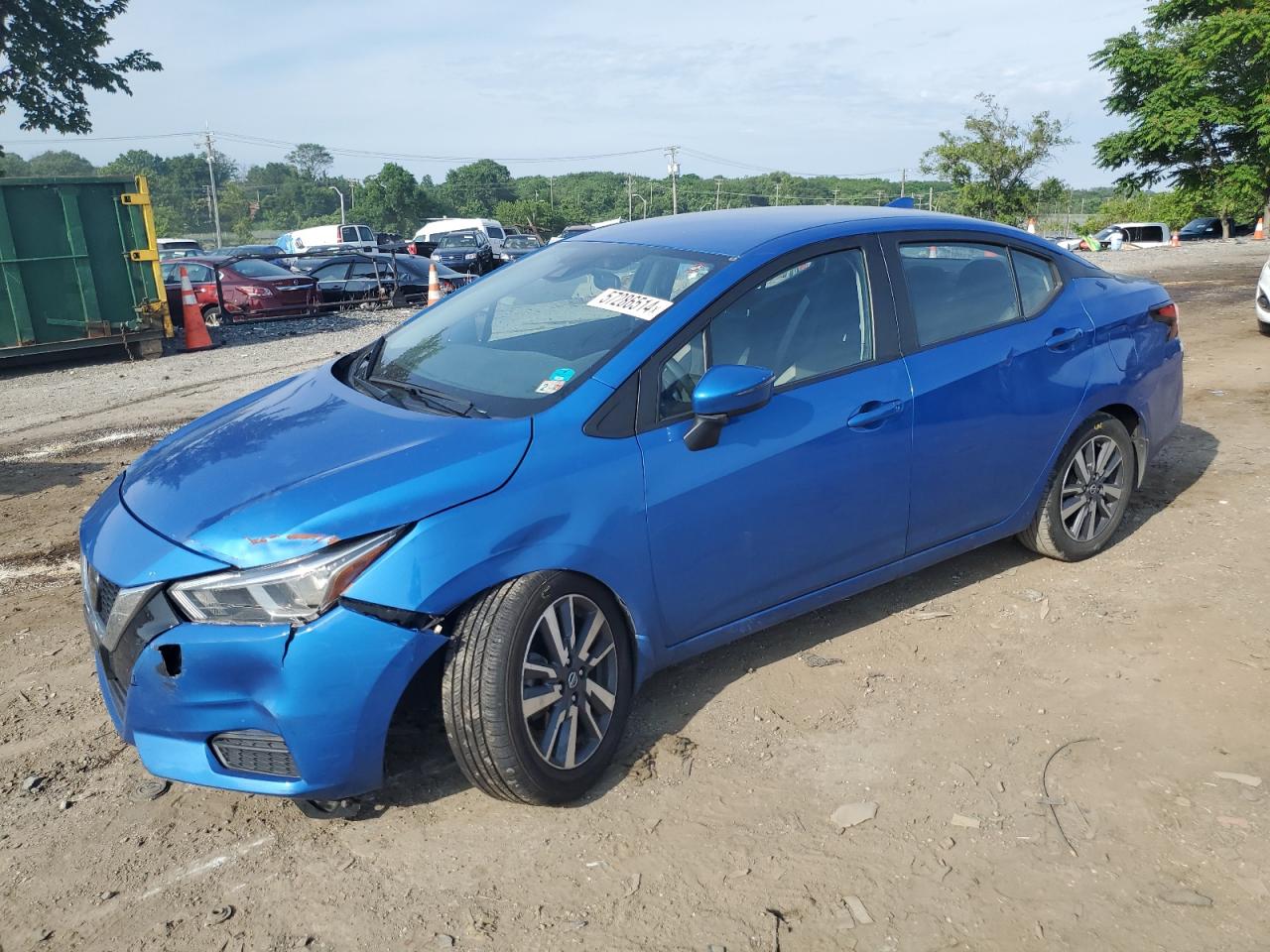 NISSAN VERSA SV 2020