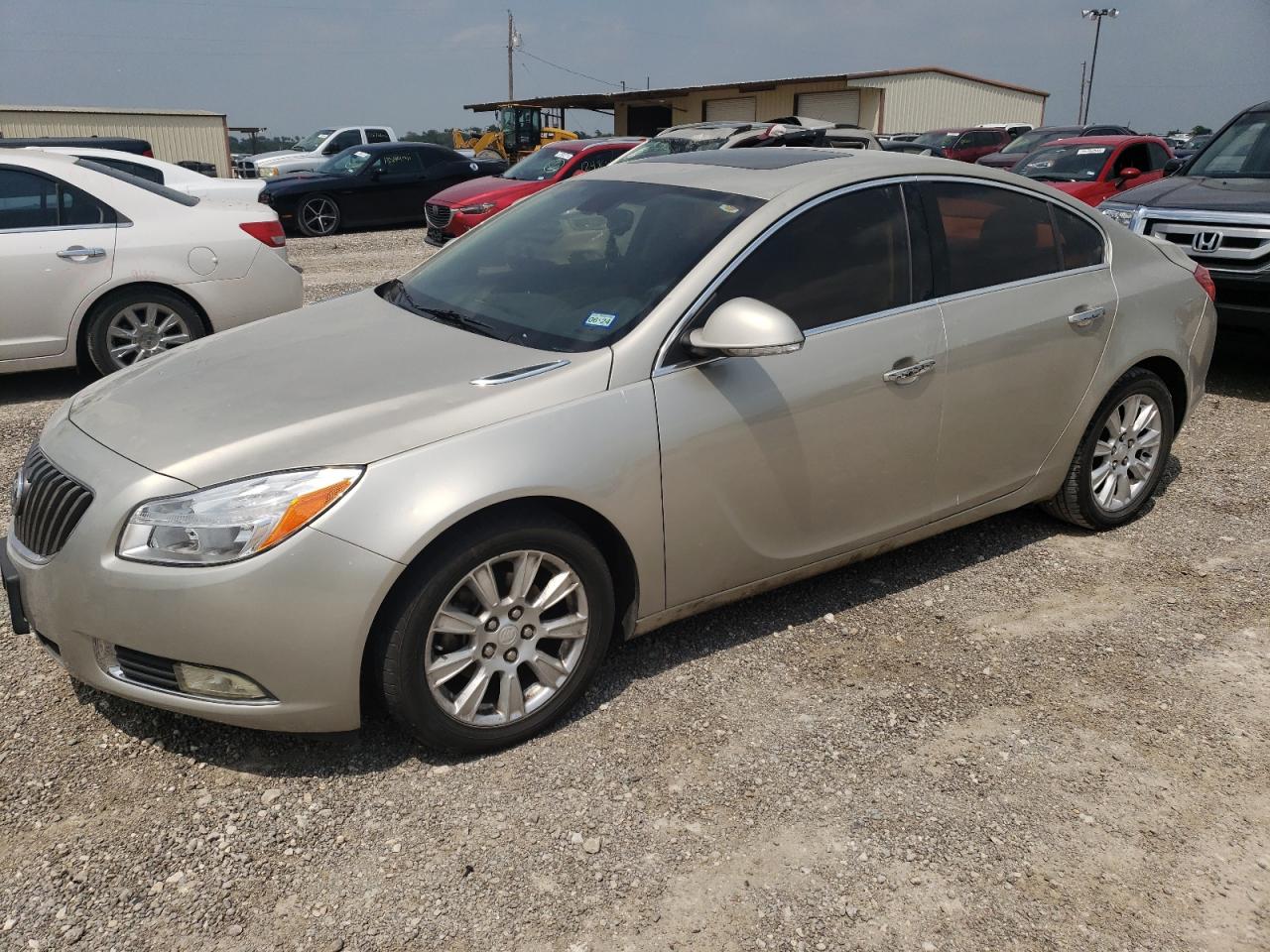 BUICK REGAL PREM 2013