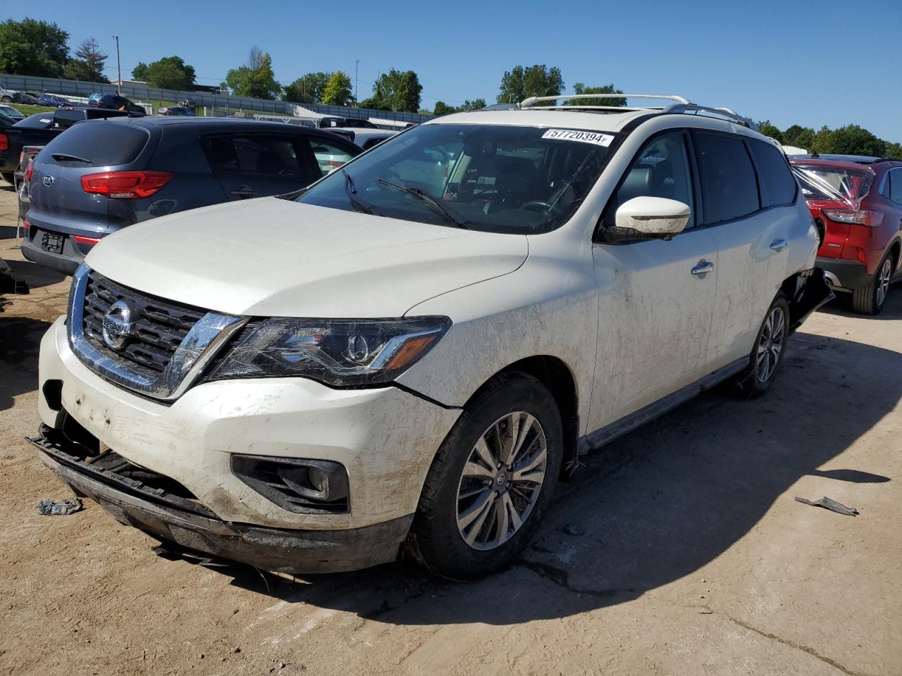 NISSAN PATHFINDER 2017