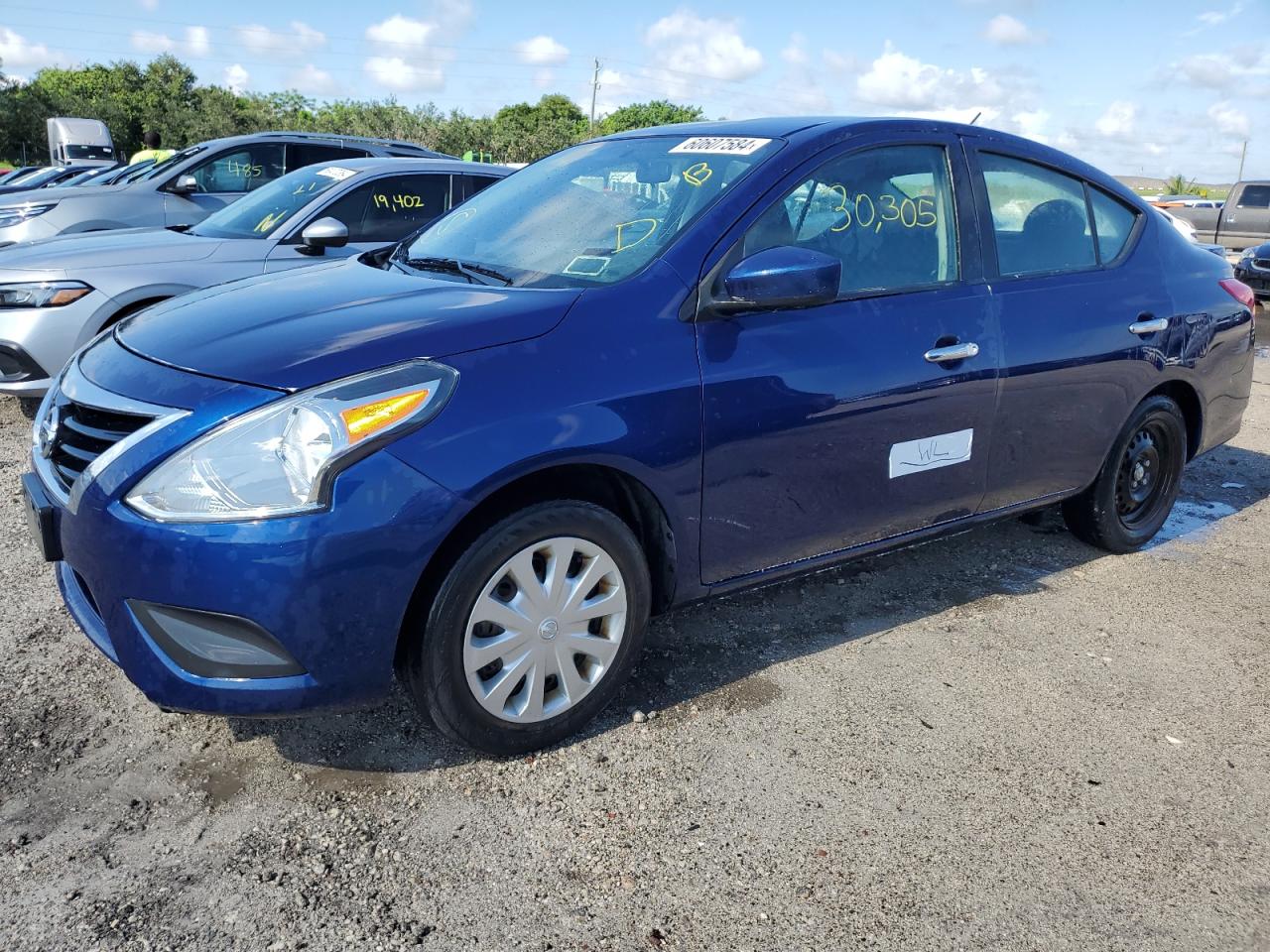 NISSAN VERSA S 2019