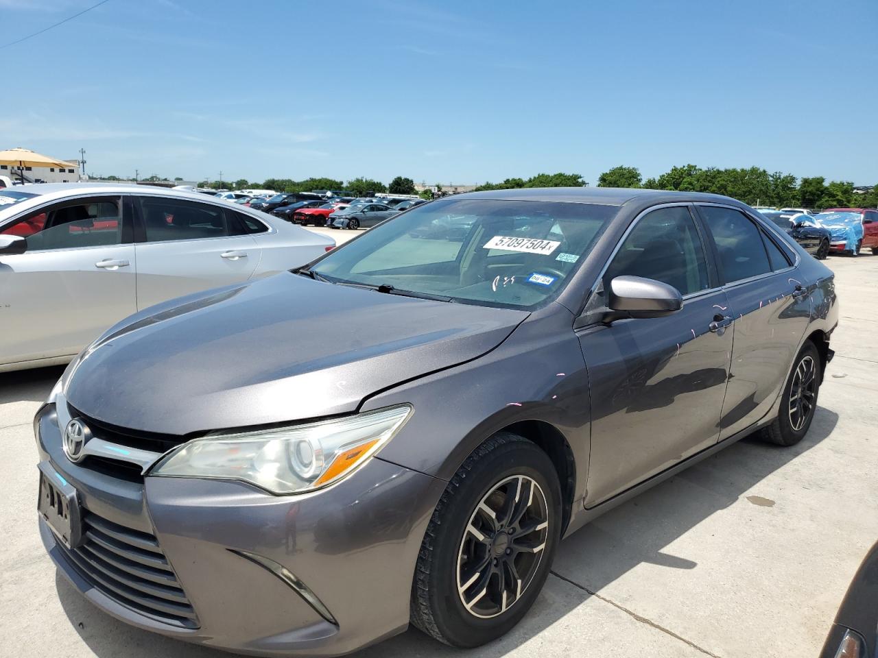 TOYOTA CAMRY LE 2015