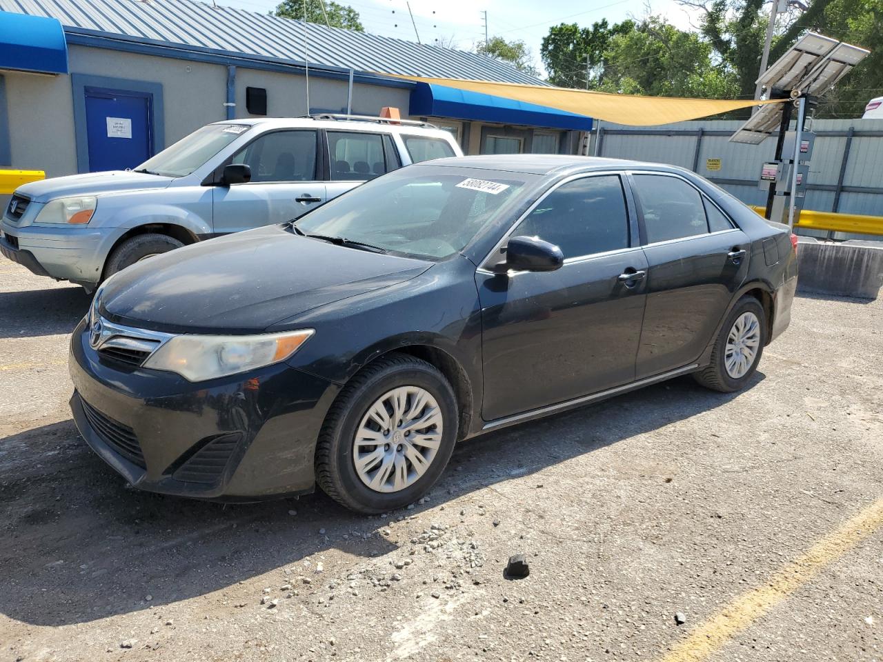 TOYOTA CAMRY BASE 2012