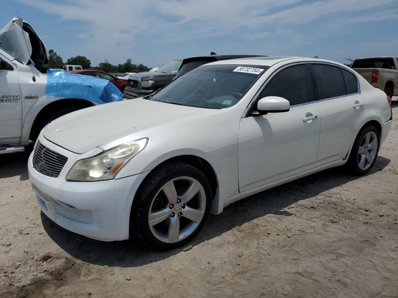 INFINITI G35 2008