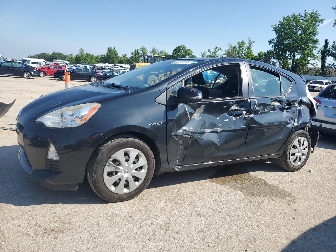TOYOTA PRIUS C 2014