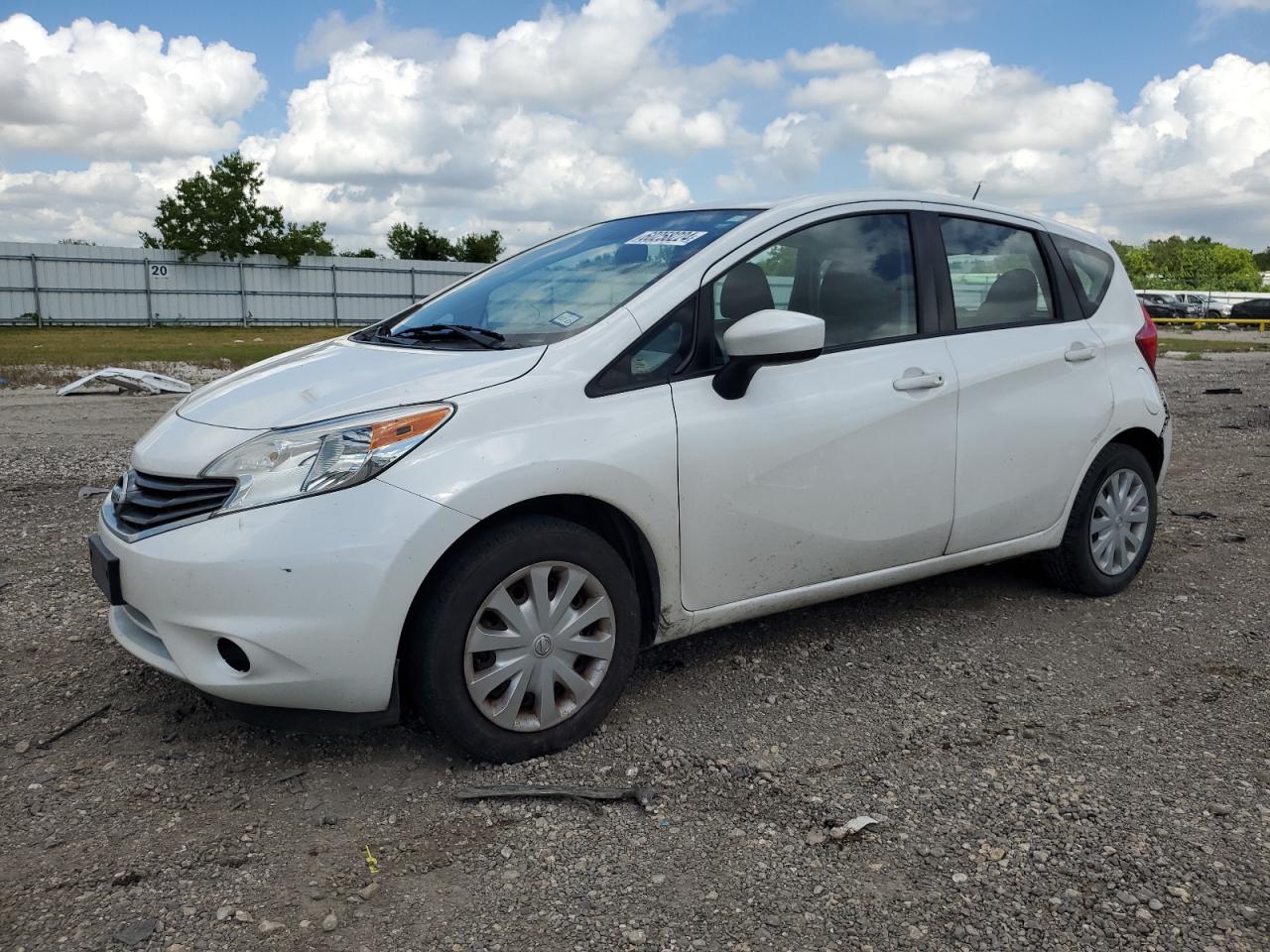 NISSAN Versa Note 2016