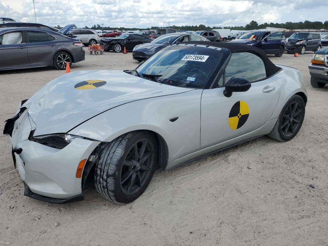 MAZDA MX-5 MIATA 2016