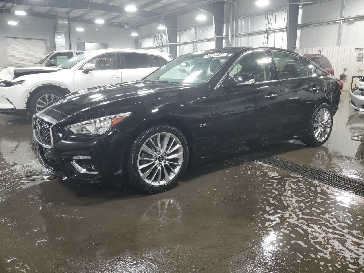 INFINITI Q50 LUXE 2018