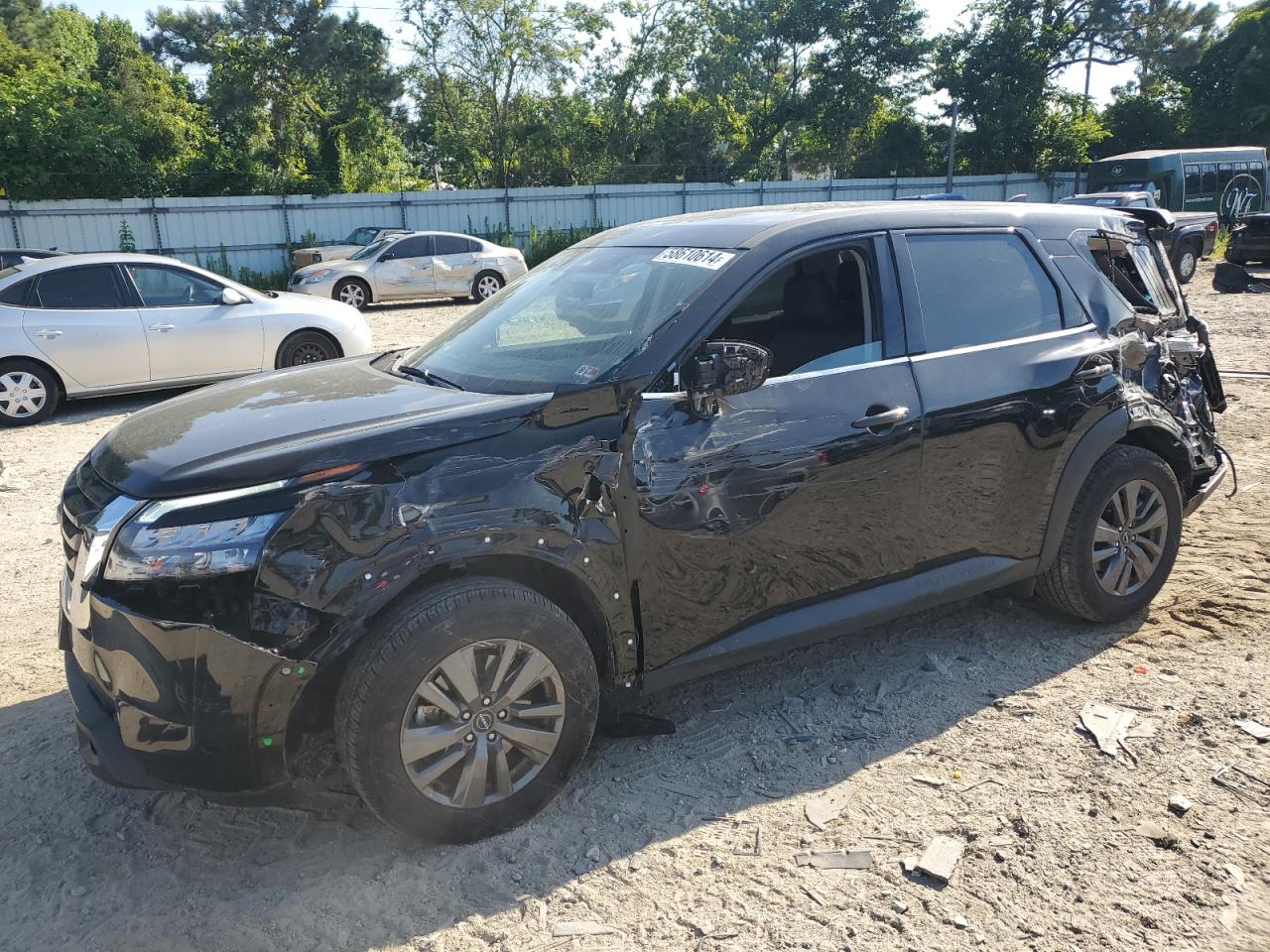 NISSAN PATHFINDER 2024