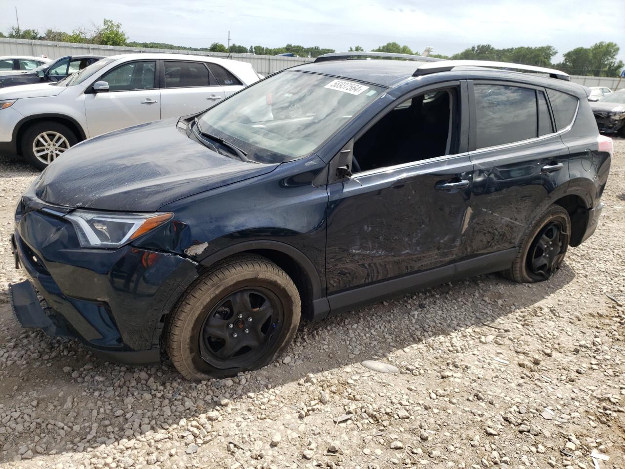 TOYOTA RAV4 LE 2017