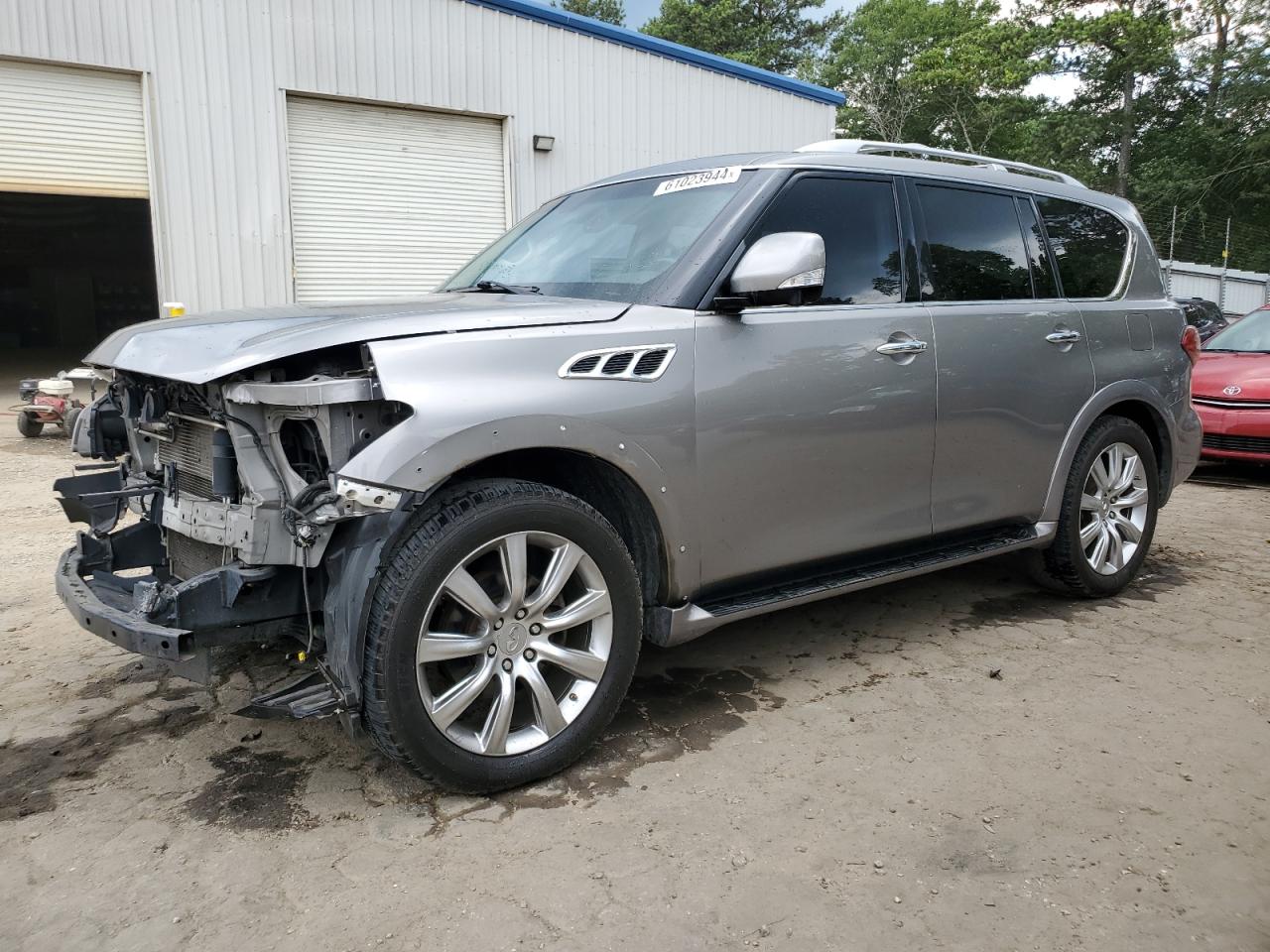 INFINITI QX56 2013