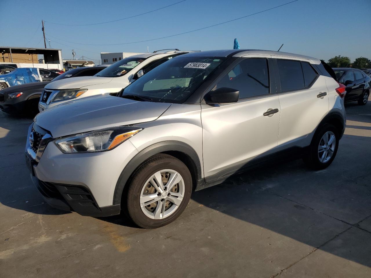 NISSAN KICKS S 2020
