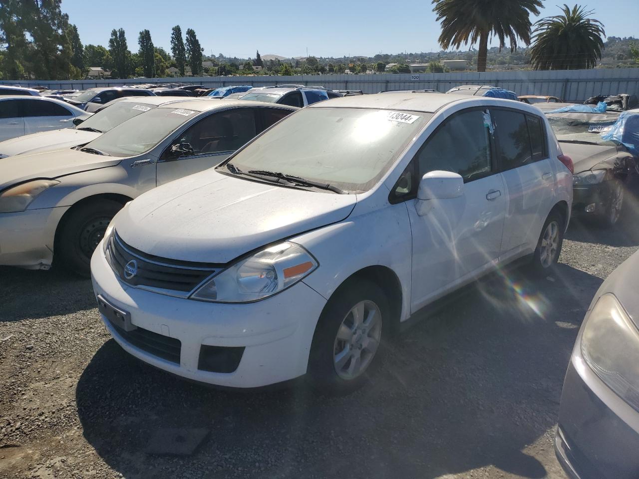 NISSAN VERSA 2012