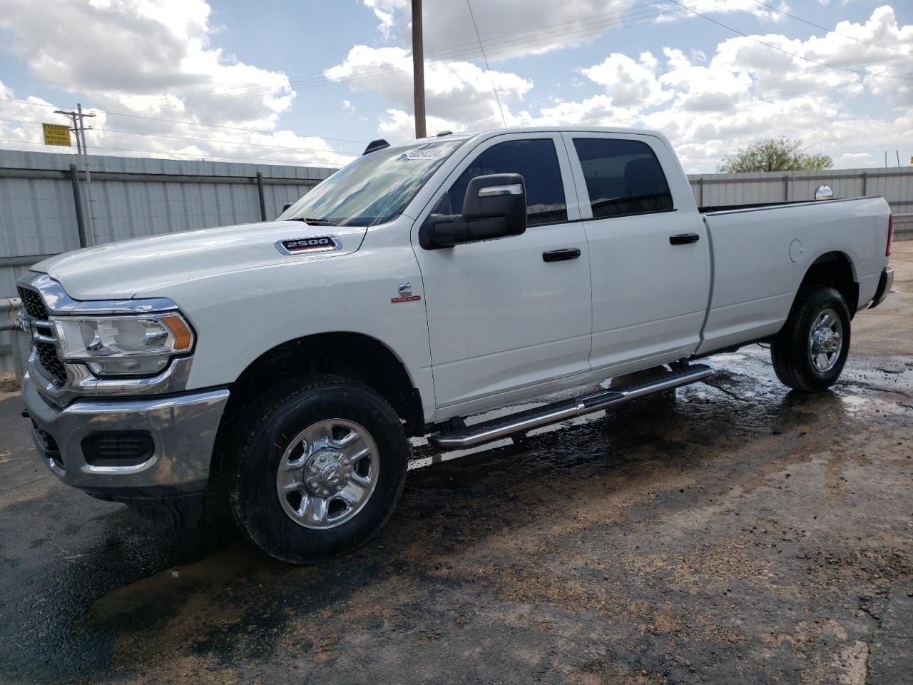 RAM 2500 Trade 2024