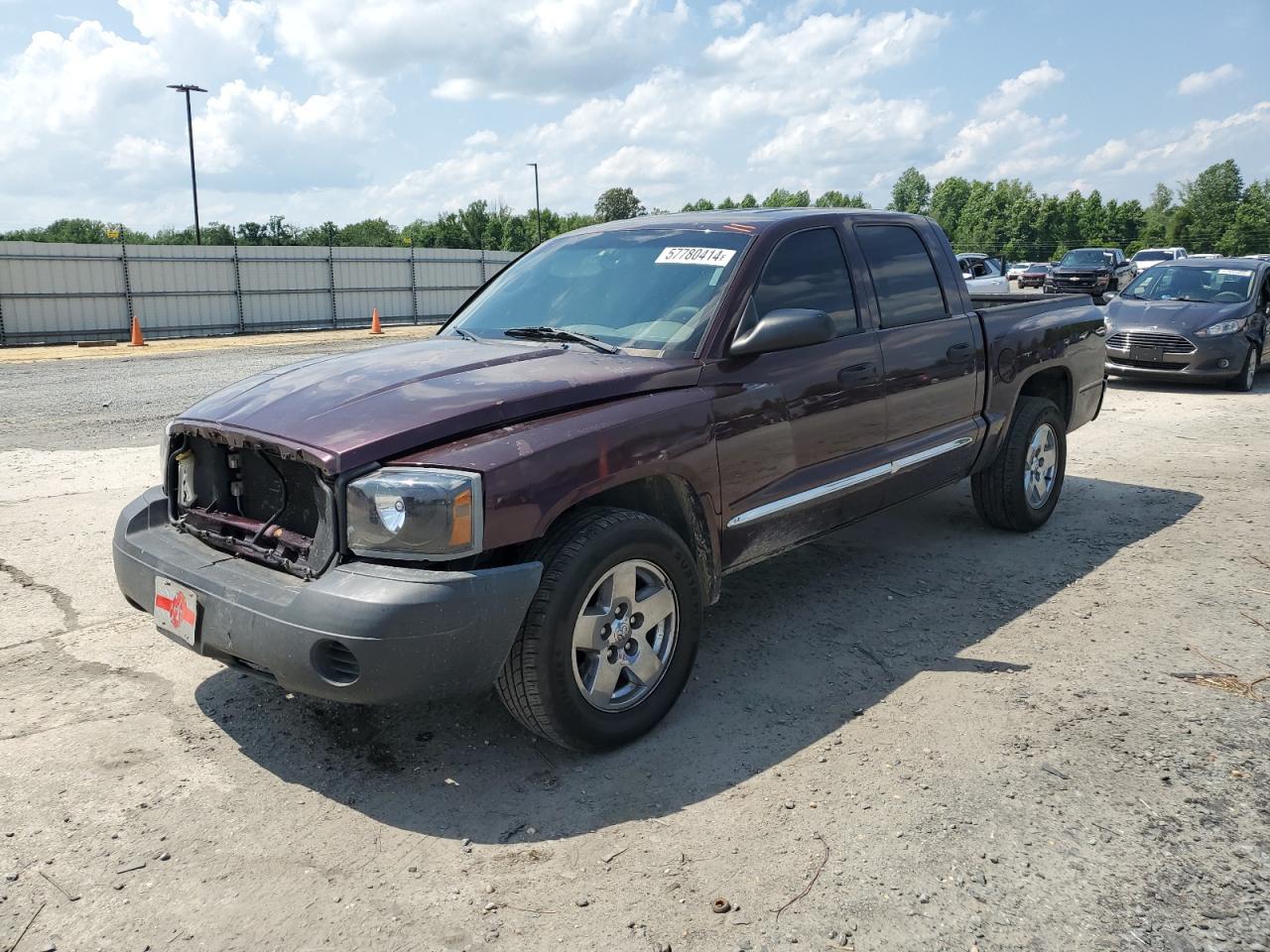 DODGE DAKOTA QUA 2005