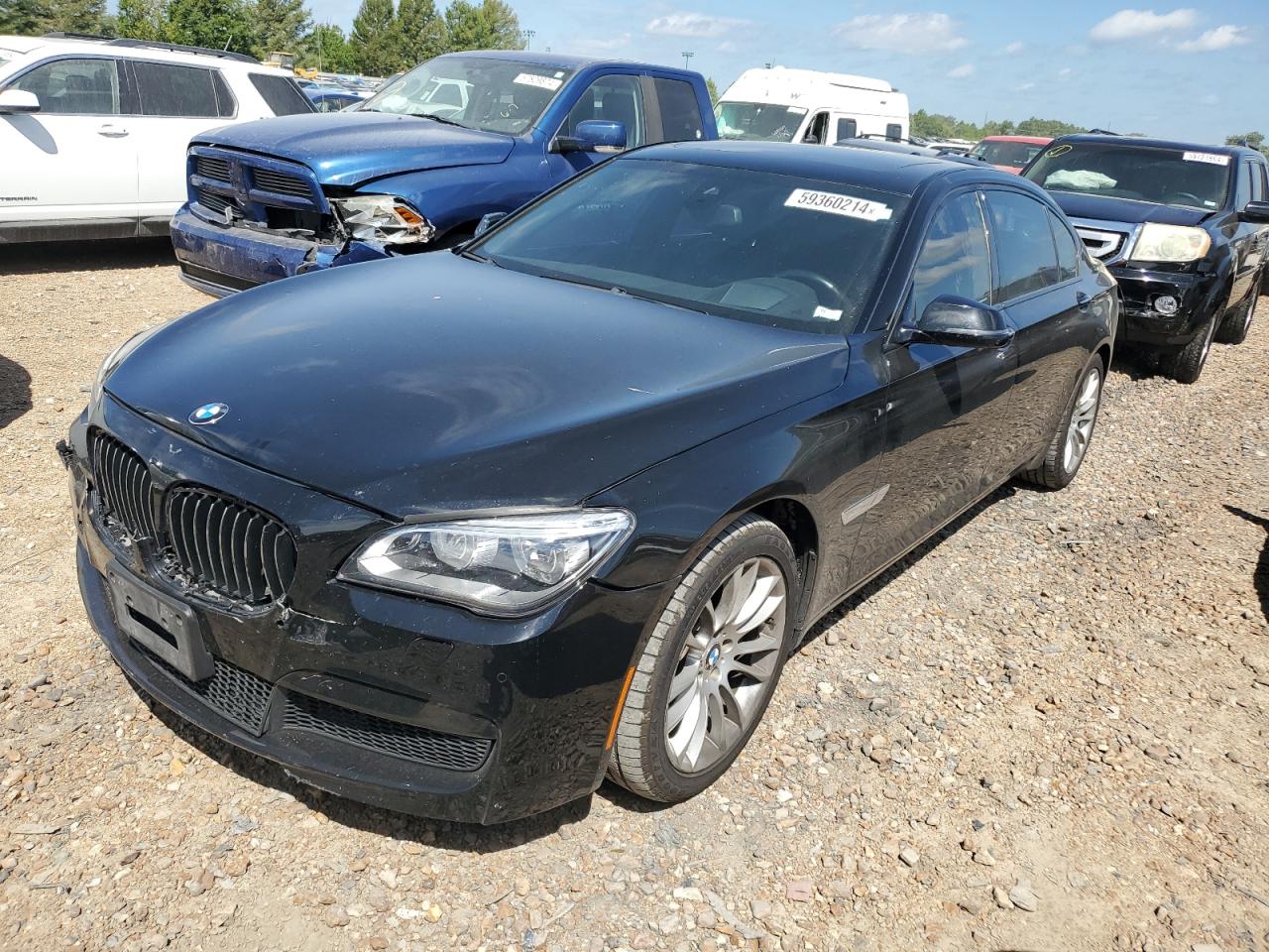BMW 750 LXI 2013