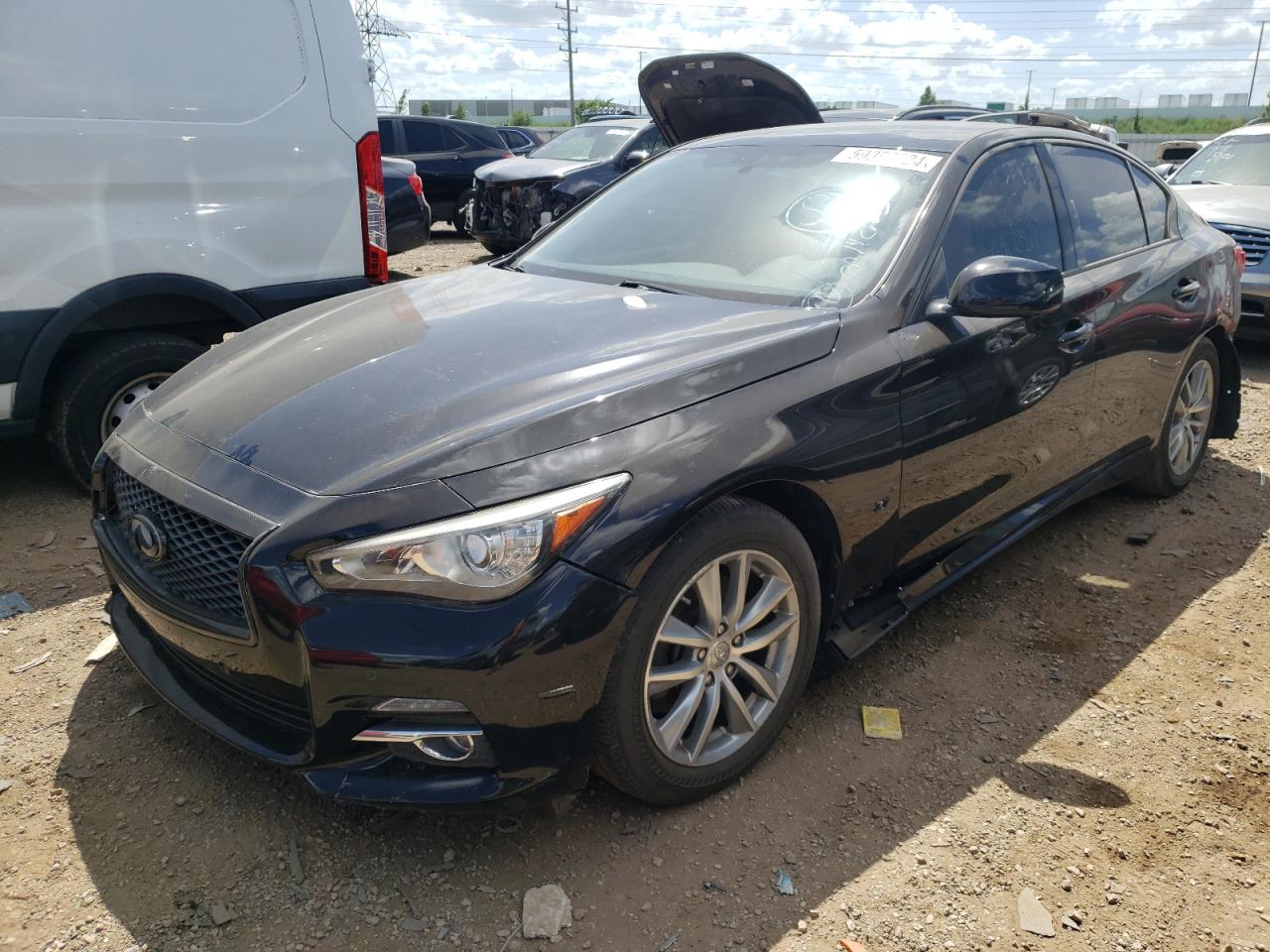 INFINITI Q50 2015
