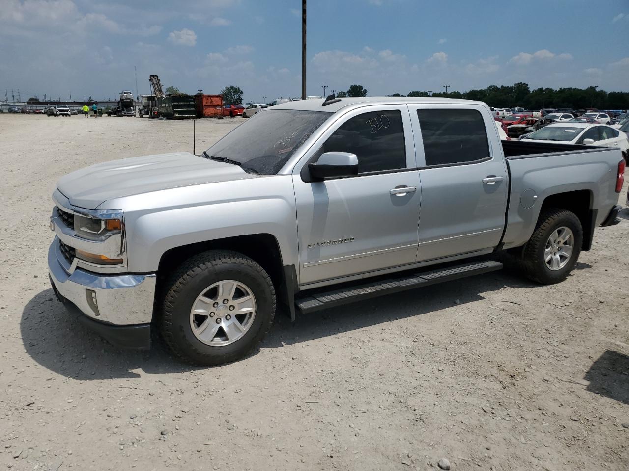 CHEVROLET SILVERADO 2017