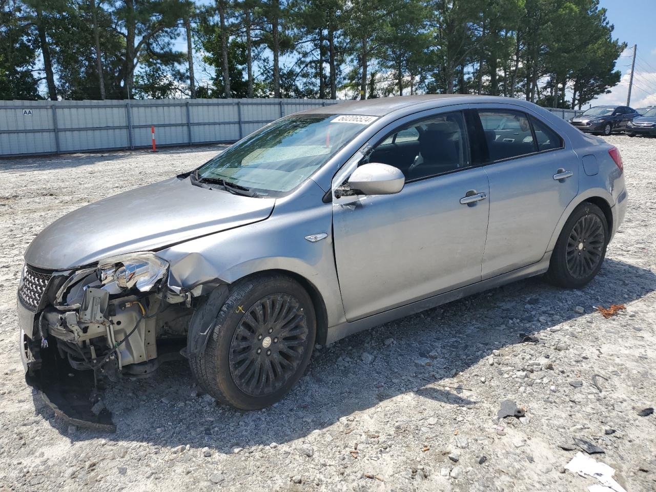 SUZUKI KIZASHI SE 2012