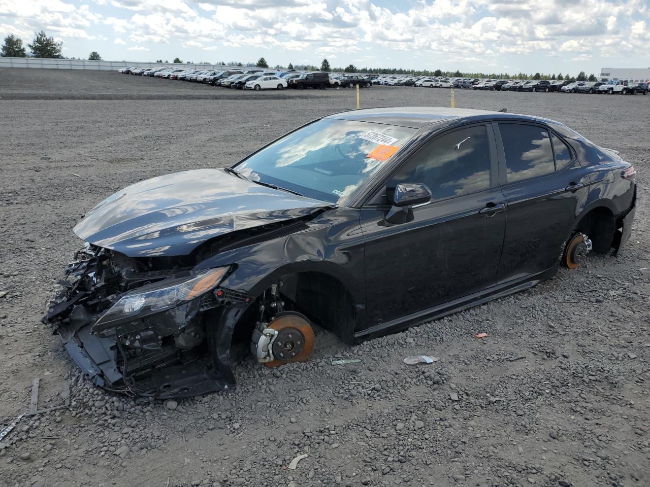 TOYOTA CAMRY SE N 2024