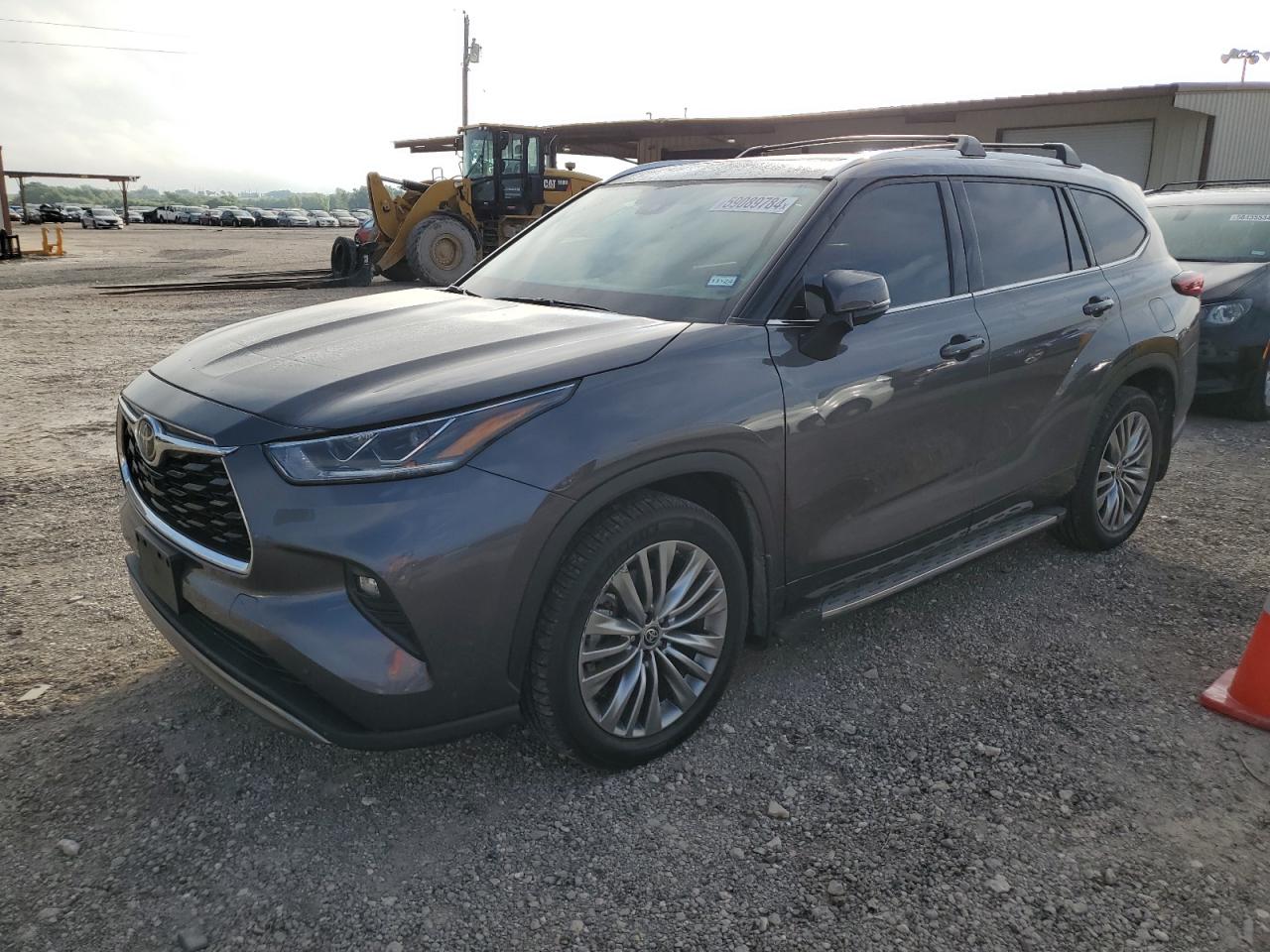TOYOTA HIGHLANDER 2022