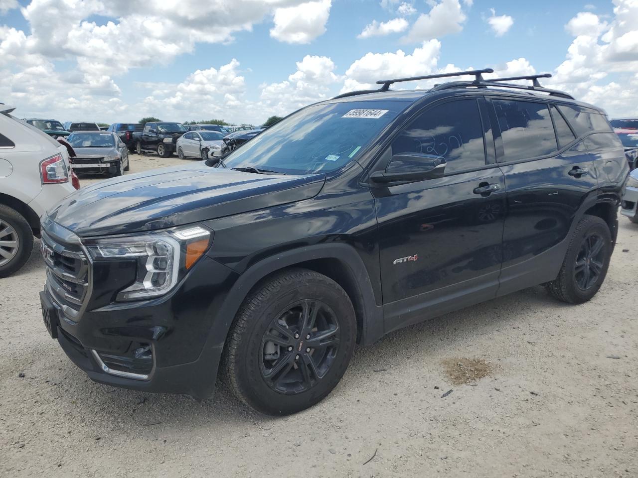 GMC TERRAIN AT 2022
