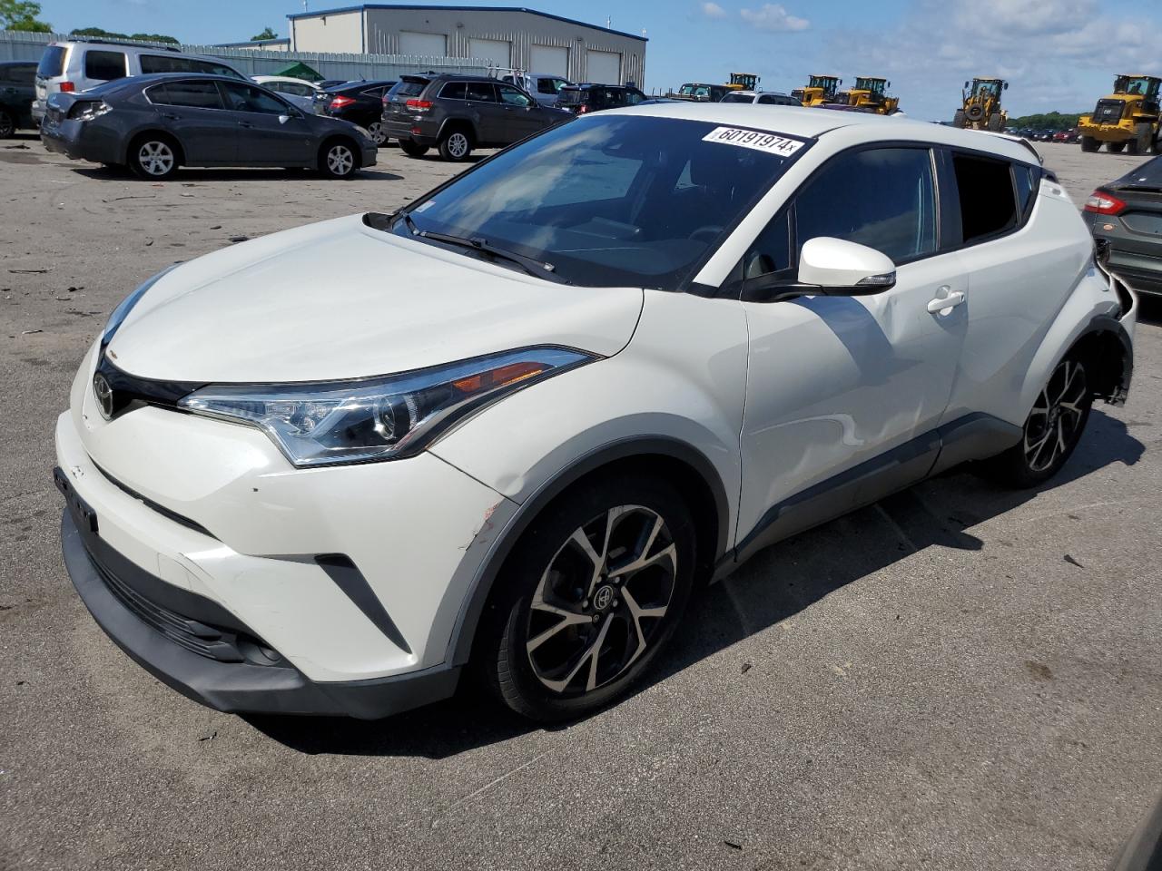 TOYOTA C-HR XLE 2018