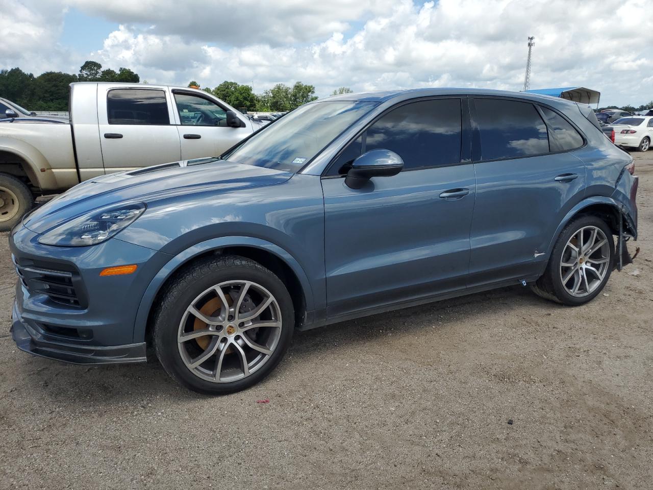 PORSCHE CAYENNE 2019