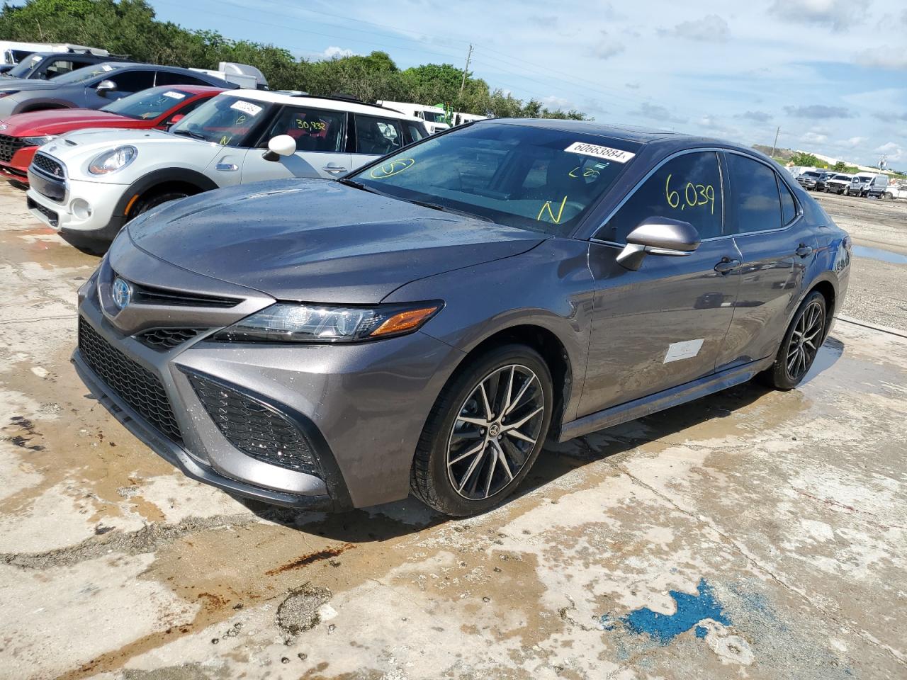 TOYOTA CAMRY SE N 2024