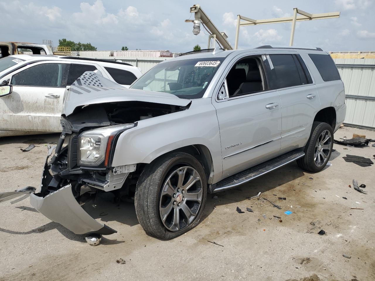 GMC YUKON 2017