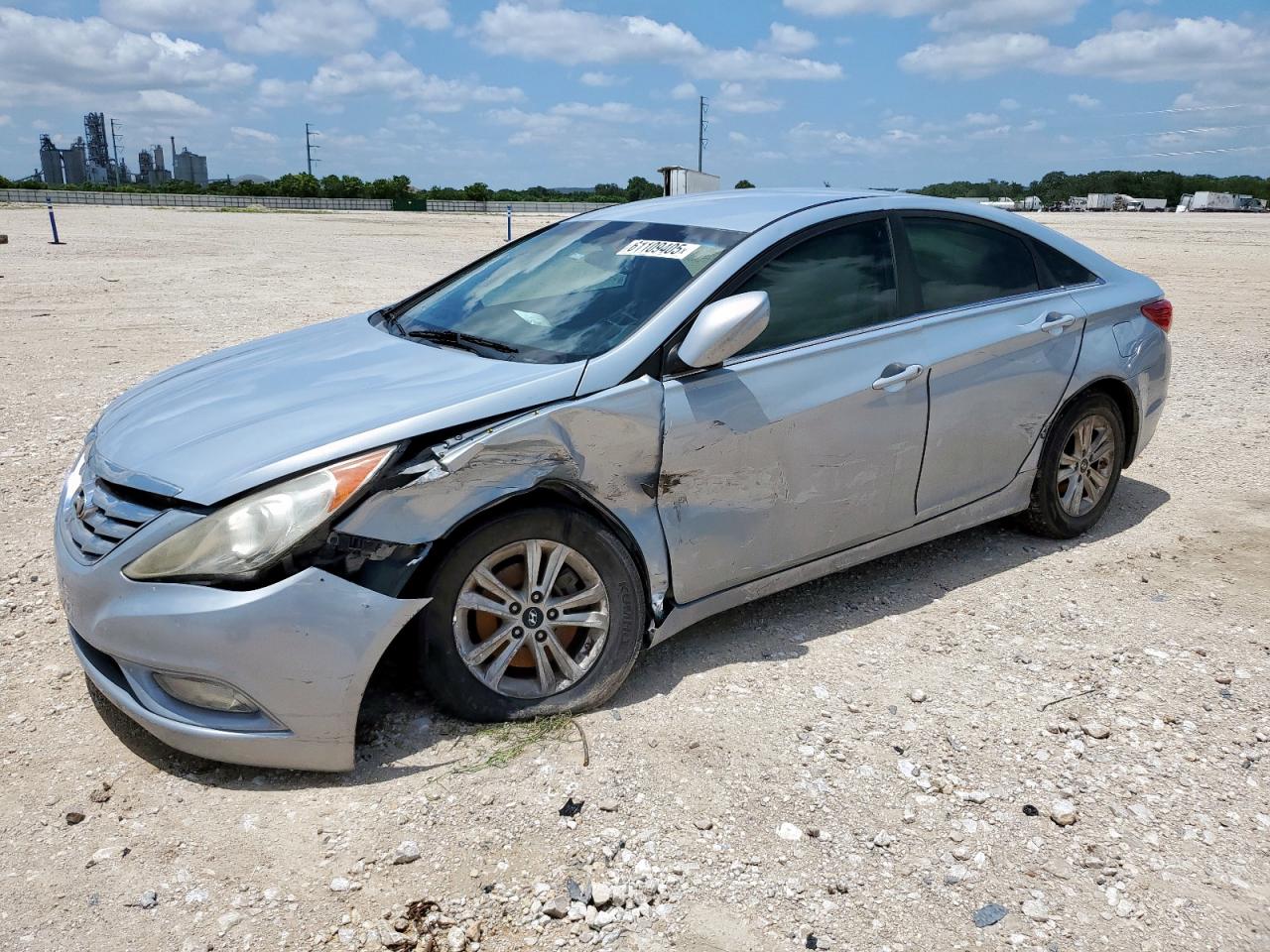 HYUNDAI SONATA GLS 2013