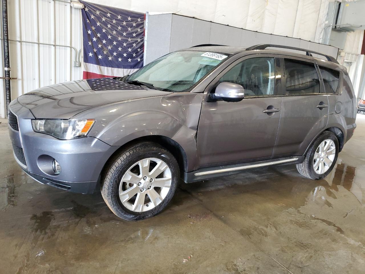 MITSUBISHI OUTLANDER 2011