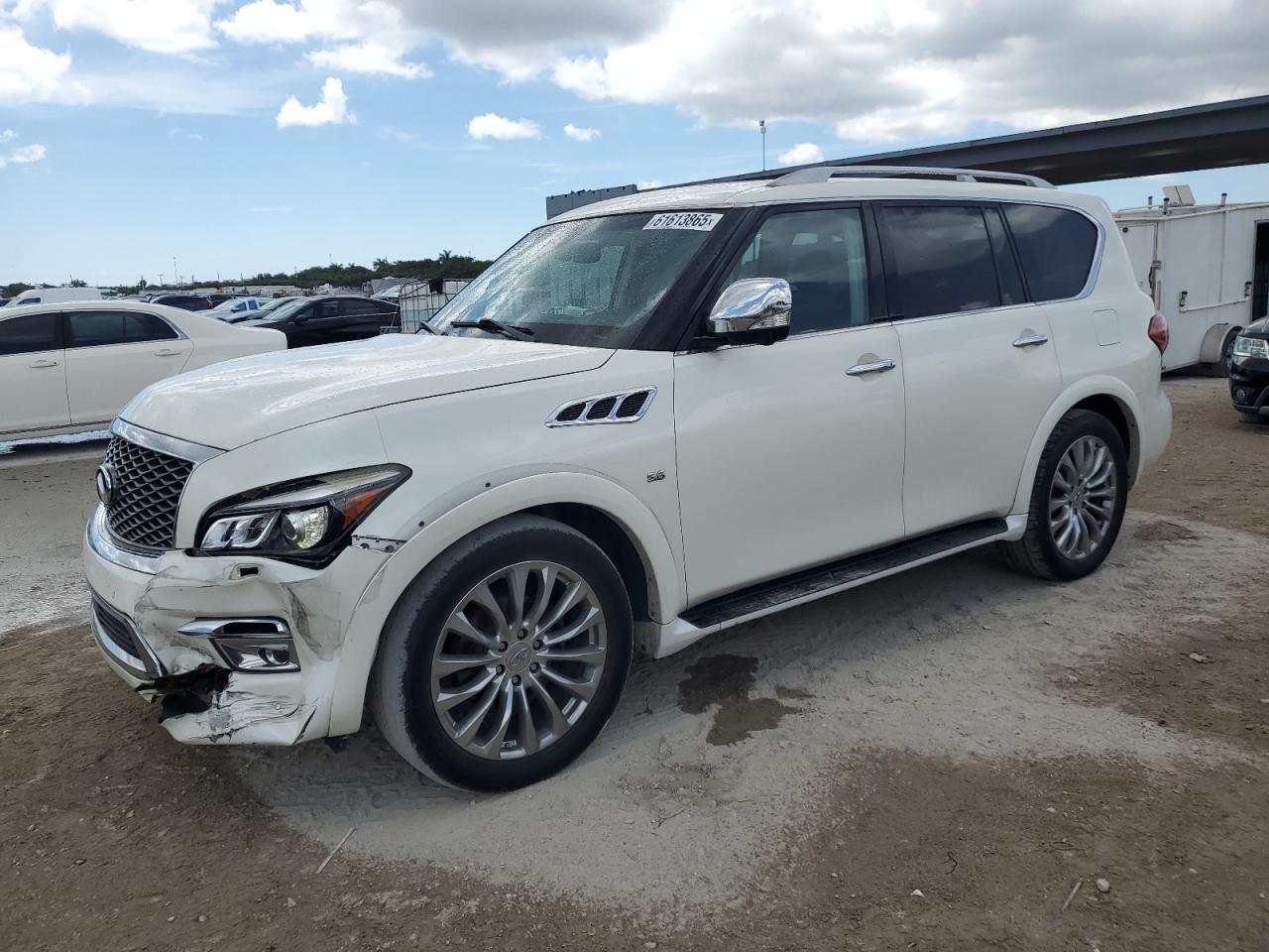 INFINITI QX80 2015