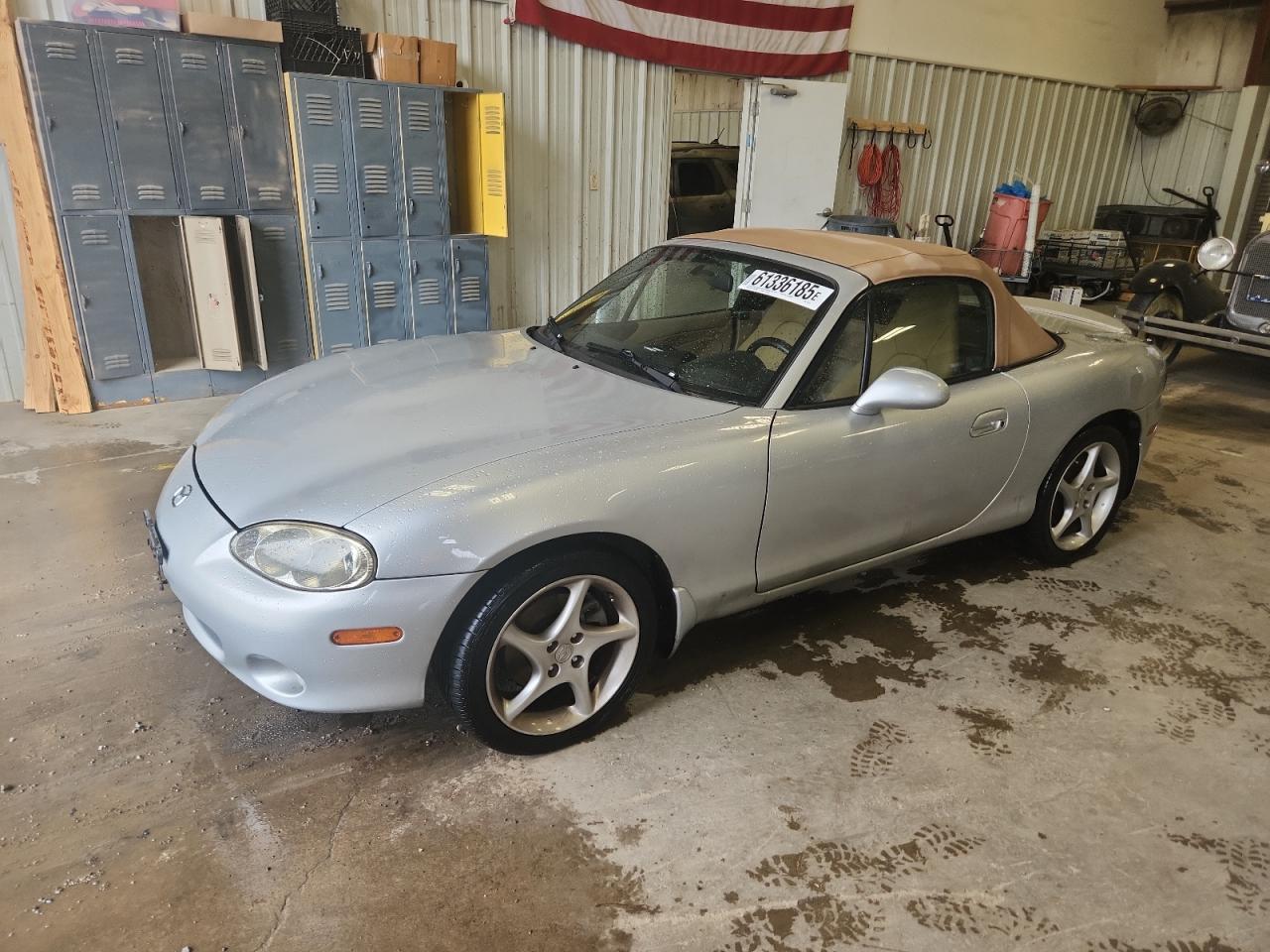 MAZDA MX-5 MIATA 2002