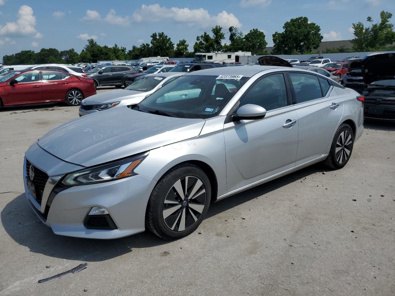 NISSAN ALTIMA SV 2021