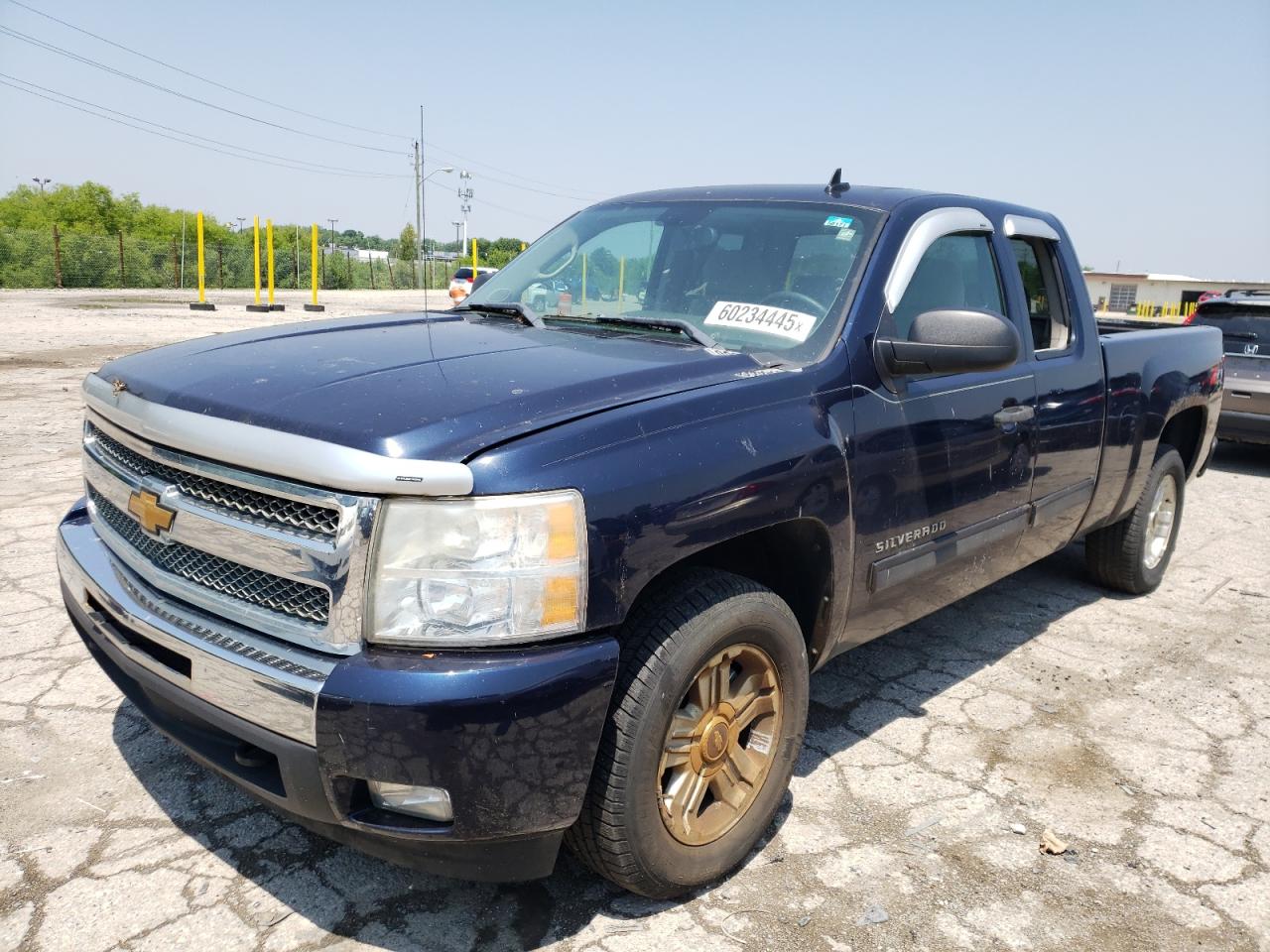 CHEVROLET SILVERADO 2011
