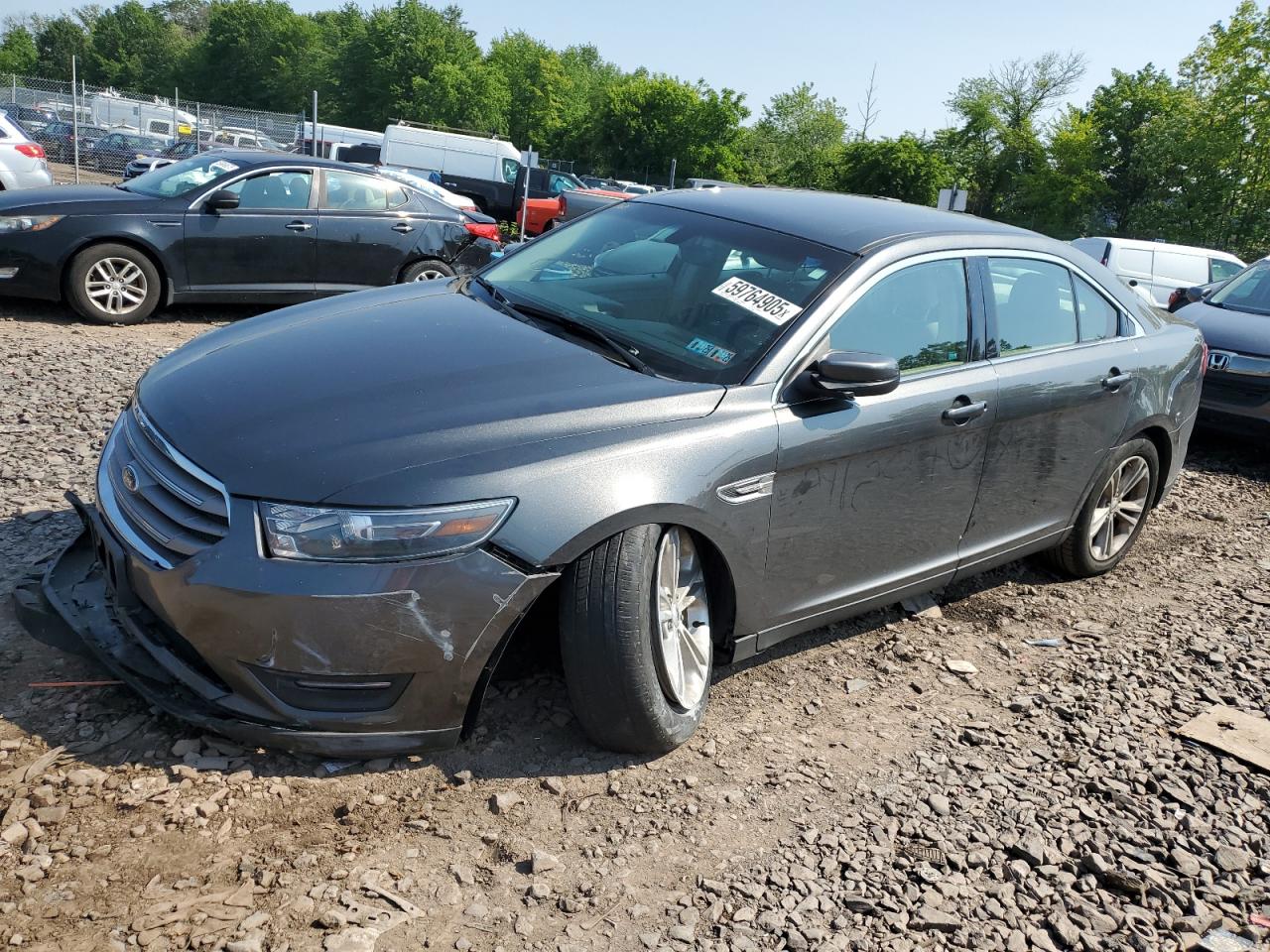 FORD TAURUS SEL 2016