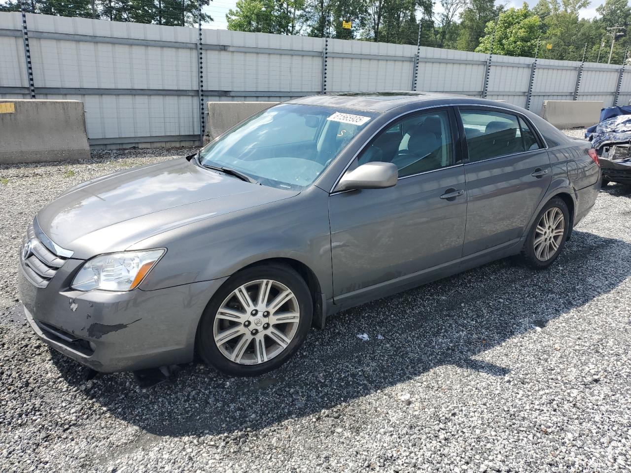 TOYOTA AVALON XL 2006