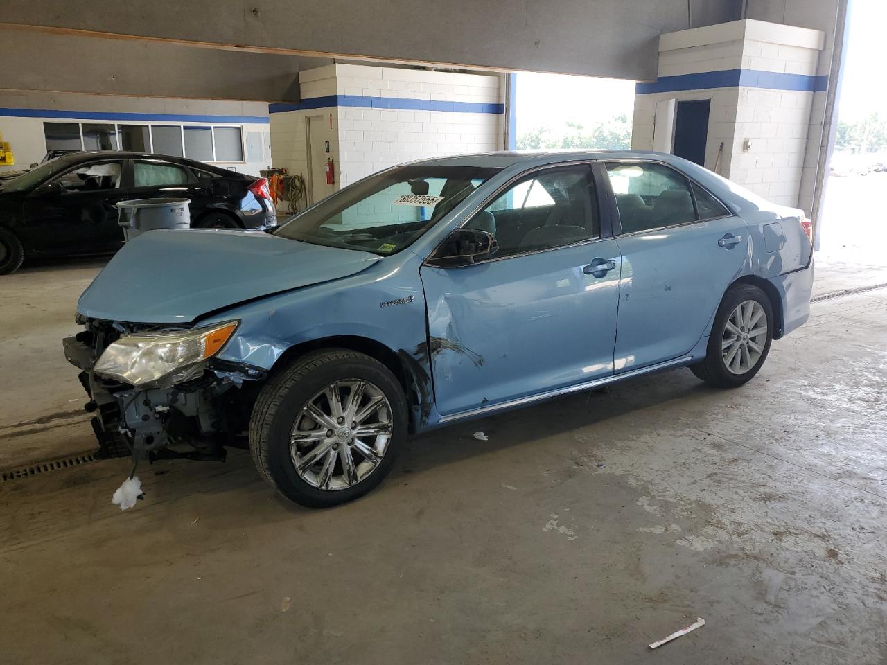 TOYOTA CAMRY HYBR 2012