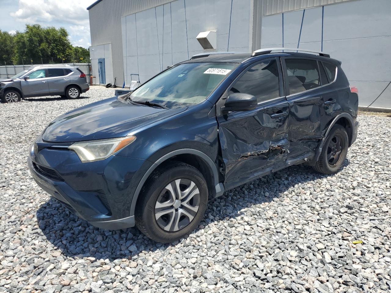 TOYOTA RAV4 LE 2017